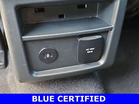 Certified 2023 Ford Edge Titanium image 25