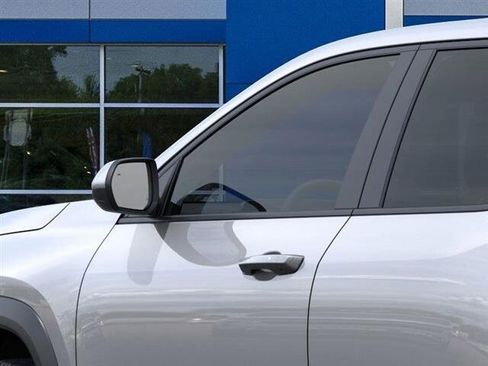 New 2026 Chevrolet Equinox LT image 12