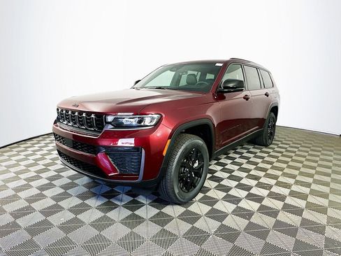New 2026 Jeep Grand Cherokee L 4WD image 5