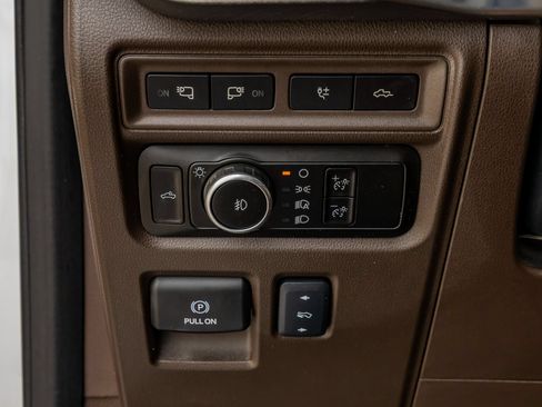 Used 2024 Ford F150 King Ranch w/ FX4 Off-Road Package AWD/4WD image 22