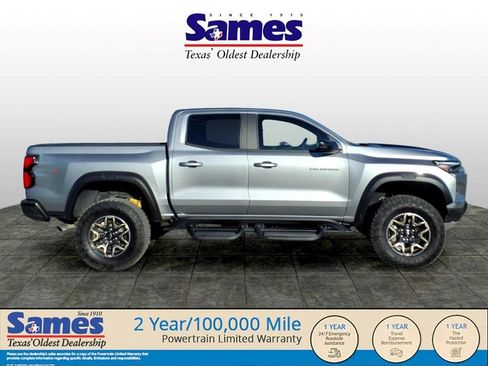 Used 2024 Chevrolet Colorado ZR2 w/ ZR2 Convenience Package III AWD/4WD image 2