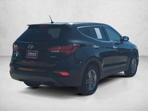Used 2018 Hyundai Santa Fe Sport image 5
