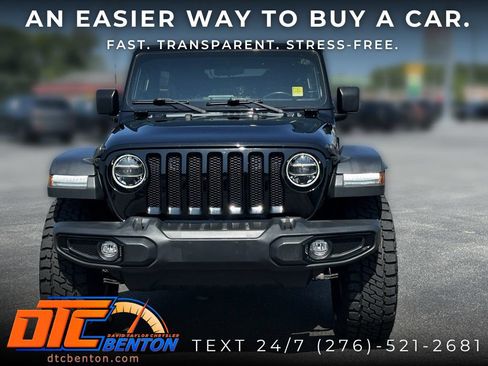 Used 2022 Jeep Wrangler Unlimited Sport AWD/4WD image 2