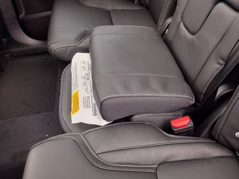 New 2026 Volvo XC90 B6 Ultra w/ Protection Package image 22