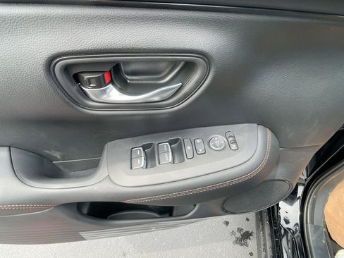 New 2026 Honda HR-V Sport image 12