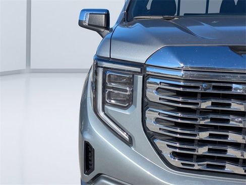 Used 2024 GMC Sierra 1500 Denali w/ Denali Reserve Package image 9