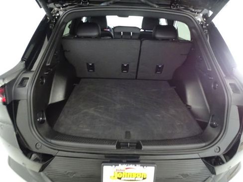 Used 2025 Chevrolet Equinox EV LT FWD image 19
