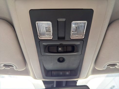 Used 2014 RAM 1500 Laramie w/ Convenience Group image 26