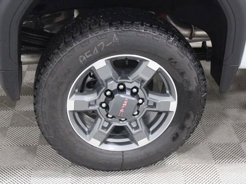 New 2026 GMC Sierra 2500 SLT w/ SLT Premium Package image 42