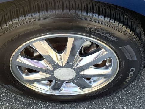 Used 2006 Buick LaCrosse CXL w/ Driver Confidence Package FWD image 30