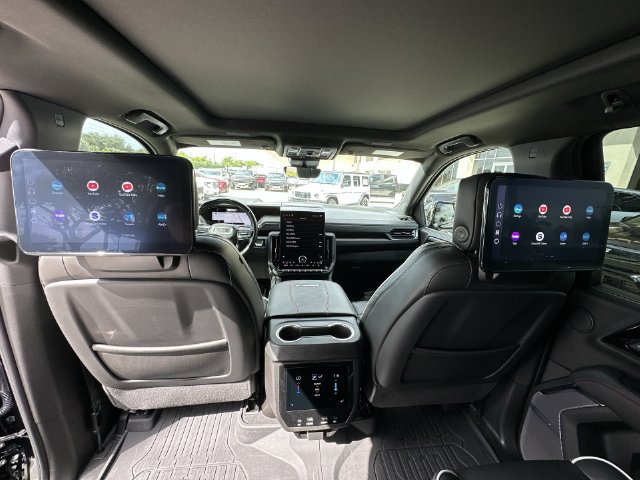 Certified 2025 GMC Yukon XL AT4 Ultimate AWD/4WD image 32
