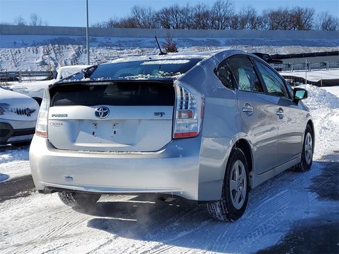 Used 2011 Toyota Prius Two image 3