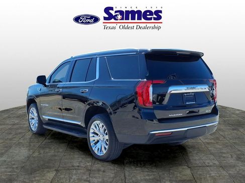 Used 2022 GMC Yukon SLT w/ SLT Premium Package image 8