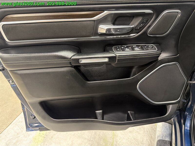 Used 2022 RAM 1500 Laramie AWD/4WD image 25