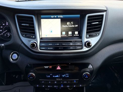 Used 2016 Hyundai Tucson Limited w/ Option Group 03 image 35