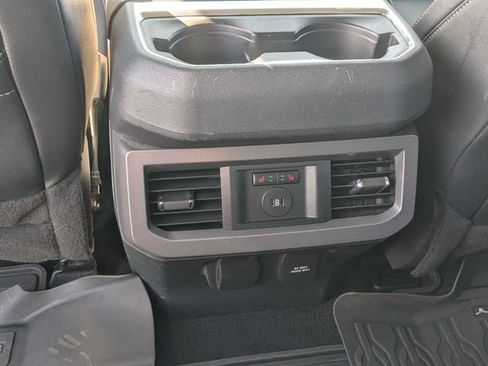 Used 2023 Ford F250 Lariat w/ Lariat Ultimate Package AWD/4WD image 23
