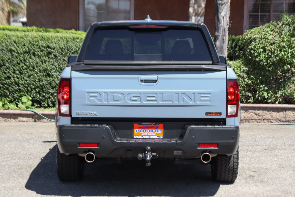 Used 2025 Honda Ridgeline TrailSport image 7