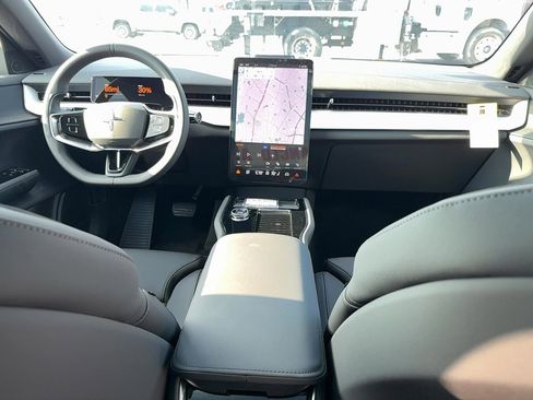 New 2025 Polestar Polestar 3 image 14