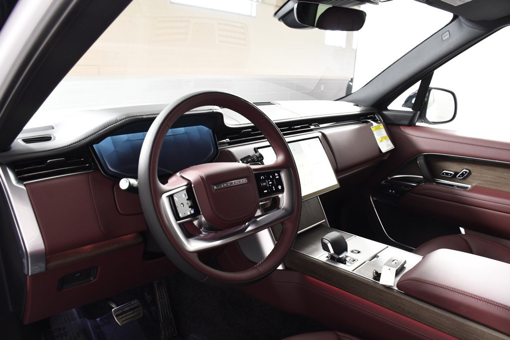 New 2026 Land Rover Range Rover SE AWD/4WD image 12