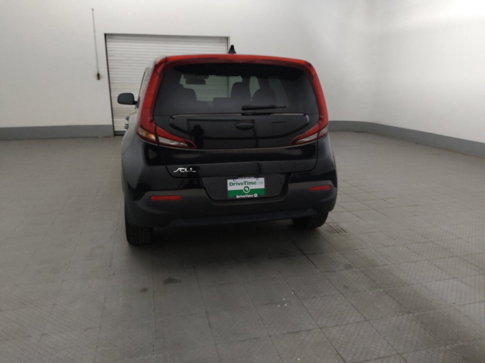 Used 2020 Kia Soul LX FWD image 6