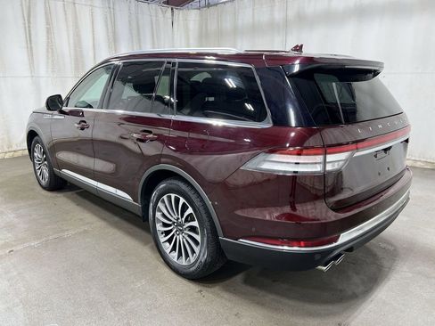 Used 2020 Lincoln Aviator Reserve w/ Equipment Group 201A AWD/4WD image 2
