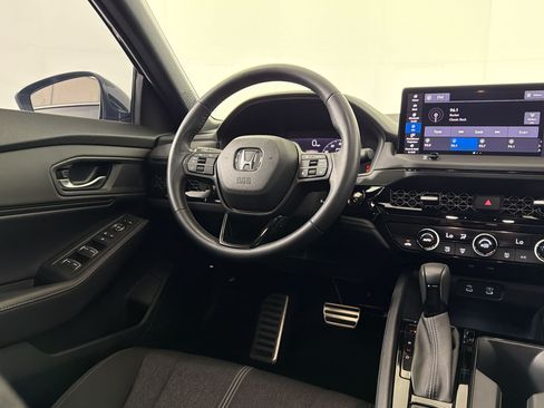 Used 2024 Honda Accord Sport image 27