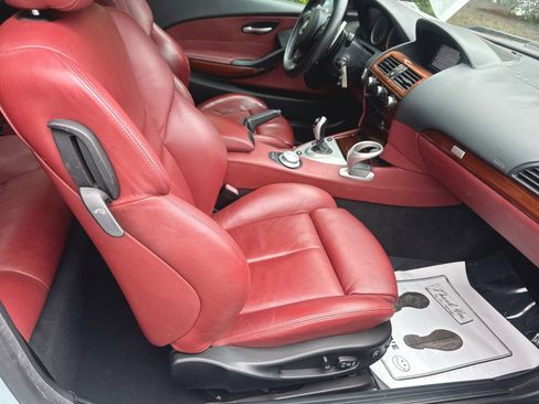 Used 2006 BMW M6 Coupe RWD image 31