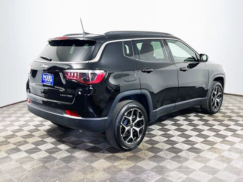 Used 2026 Jeep Compass Limited AWD/4WD image 7