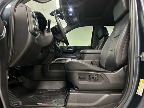 Used 2021 Chevrolet Silverado 1500 LTZ w/ LTZ Convenience Package II AWD/4WD image 17