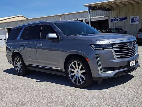 Used 2021 Cadillac Escalade Premium Luxury Platinum RWD image 2