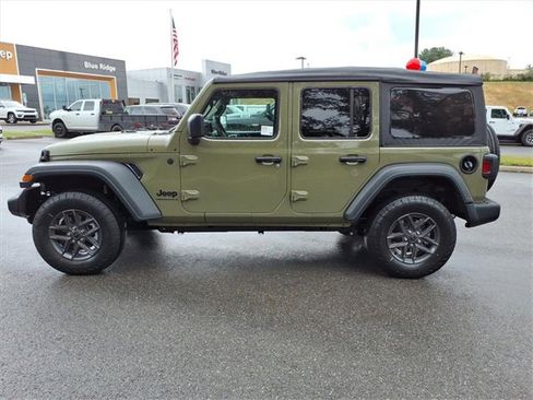 New 2025 Jeep Wrangler Sport S image 7