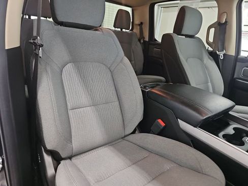 Used 2019 RAM 1500 Big Horn image 28