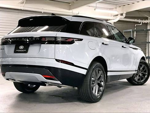 New 2026 Land Rover Range Rover Velar Dynamic SE image 4