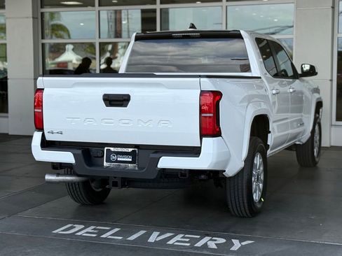 New 2026 Toyota Tacoma SR5 AWD/4WD image 13