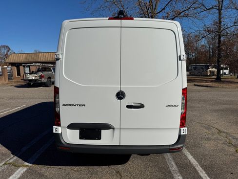 New 2026 Mercedes-Benz Sprinter 2500 image 24