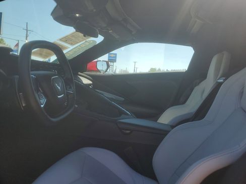 Certified 2022 Chevrolet Corvette Stingray Coupe w/ 1LT RWD image 8