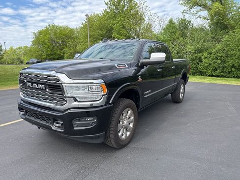 Used 2019 RAM 2500 Limited AWD/4WD image 3