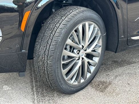 New 2026 Buick Enclave Avenir w/ Super Cruise Package FWD image 25