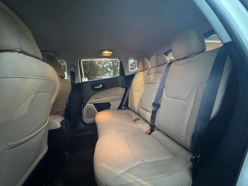 Used 2018 Jeep Compass Sport image 12