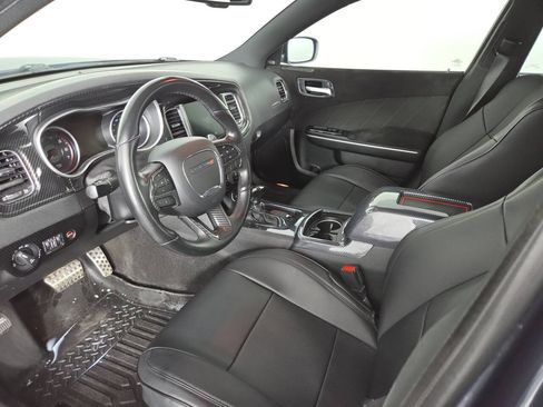 Used 2018 Dodge Charger R/T Scat Pack RWD image 14