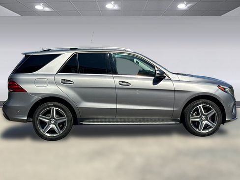 Used 2016 Mercedes-Benz GLE 400 4MATIC image 8