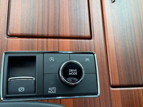 Used 2024 Lincoln Navigator Reserve AWD/4WD image 36
