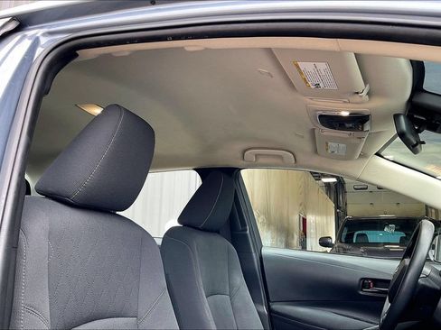 Used 2024 Toyota Corolla LE FWD image 21