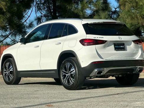 Certified 2025 Mercedes-Benz GLA 250 image 6
