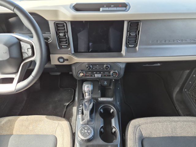 Used 2025 Ford Bronco Big Bend AWD/4WD image 11
