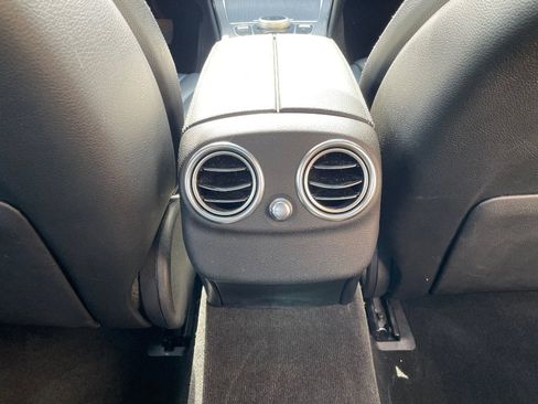 Used 2019 Mercedes-Benz C 300 4MATIC Sedan w/ Premium Package image 25