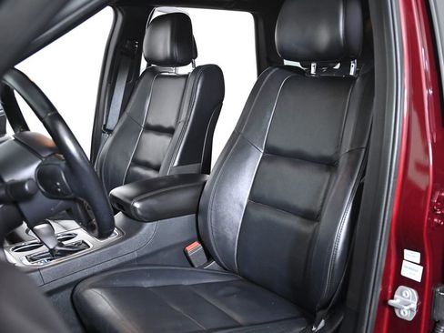 Used 2020 Jeep Grand Cherokee Limited w/ Premium Lighting Group image 25