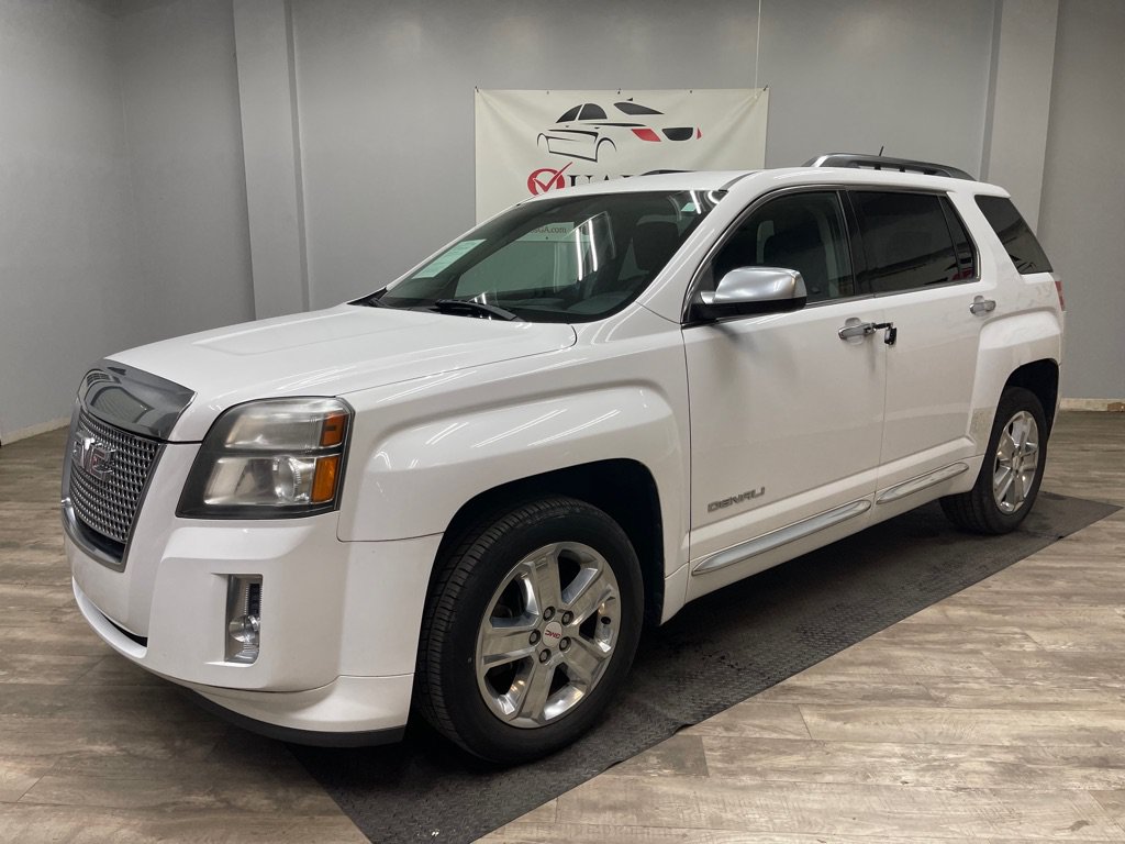 Used 2014 GMC Terrain Denali FWD image 1