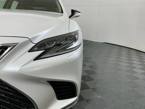 Used 2019 Lexus LS 500 w/ Interior Upgrade Package RWD image 8