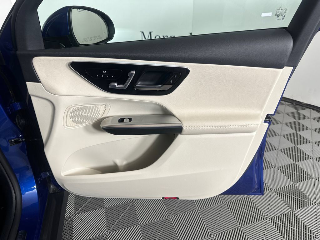 Certified 2025 Mercedes-Benz GLC 350e 4MATIC image 15